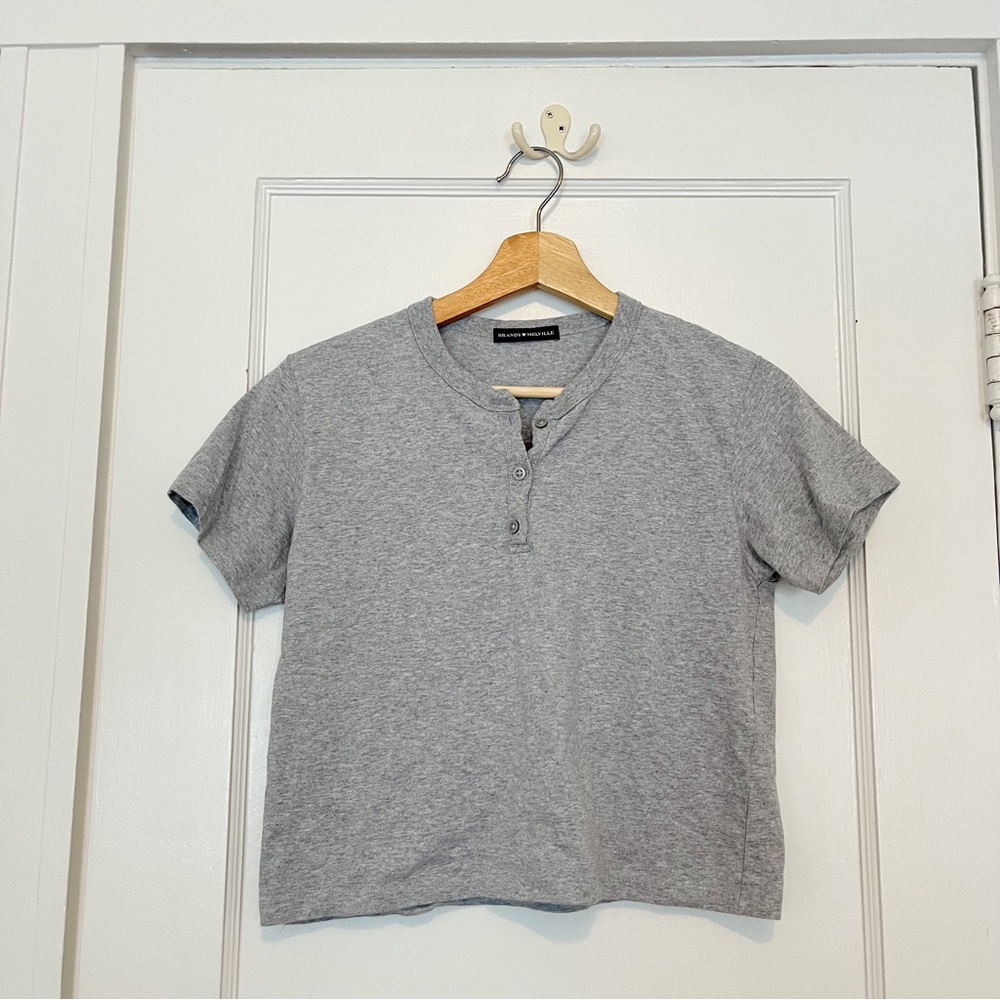 Brandy Melville tee